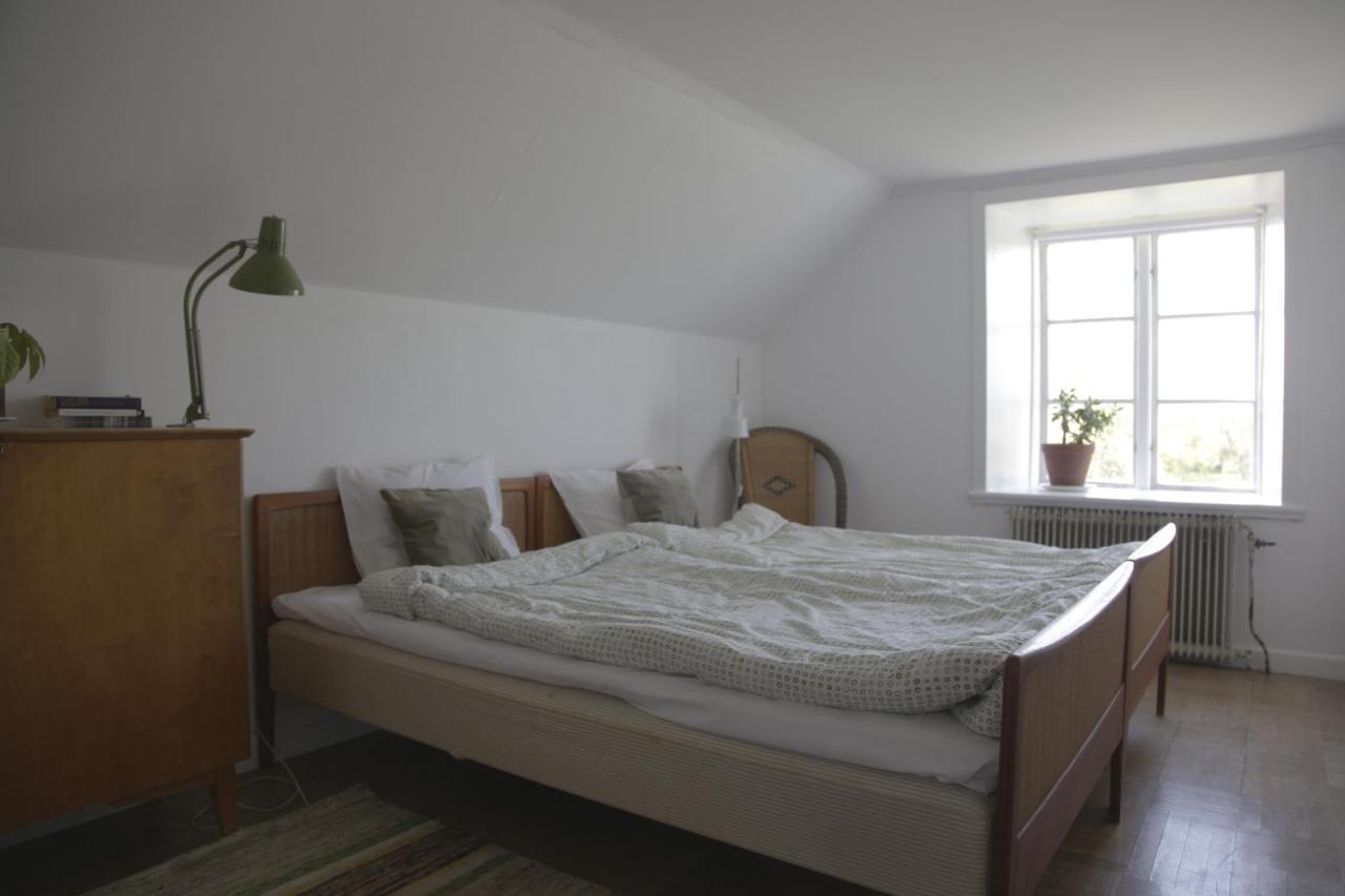 Bed and Breakfast Stora Mellings Gard Klintehamn Esterno foto