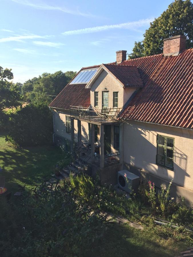 Bed and Breakfast Stora Mellings Gard Klintehamn Esterno foto