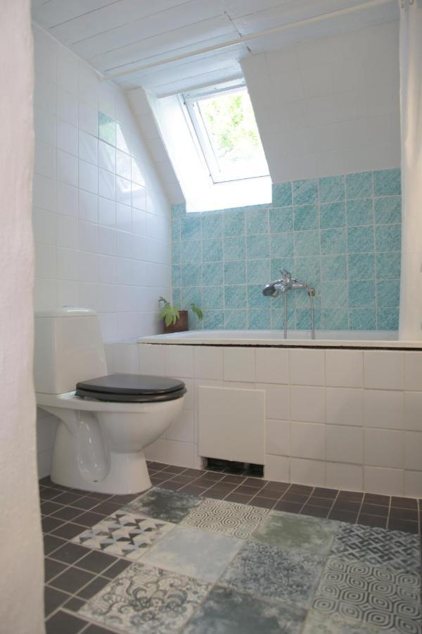 Bed and Breakfast Stora Mellings Gard Klintehamn Esterno foto